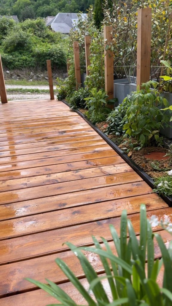 Vidéo : le parterre de vivaces, en vidéo à Sevrier (74)