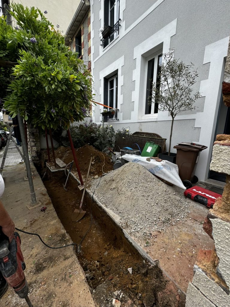 Avant la pose des pavés en grès d’Inde à Colombes (92)
